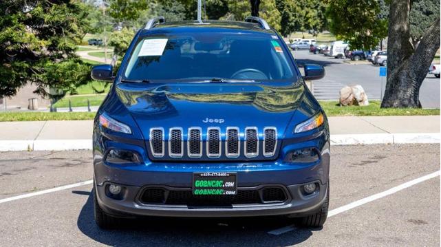 Photo of 2018 Patriot Blue Pearl Jeep Cherokee