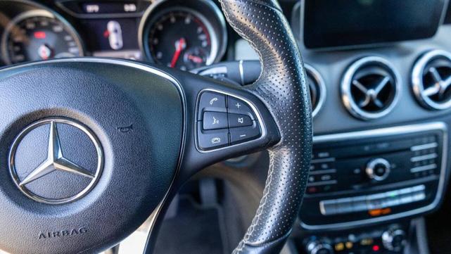 Photo of 2018 Citrus White Mercedes-Benz CLA 250