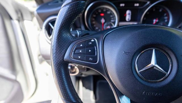 Photo of 2018 Citrus White Mercedes-Benz CLA 250