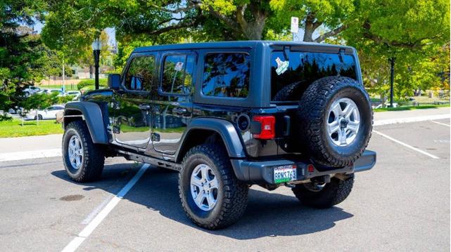 Photo of 2020 Black Clearcoat Jeep Wrangler Unlimited