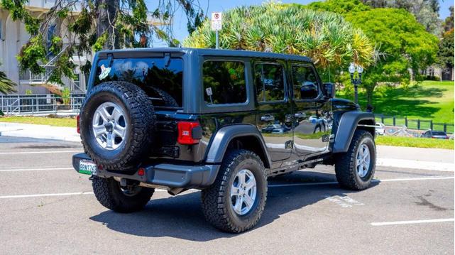 Photo of 2020 Black Clearcoat Jeep Wrangler Unlimited