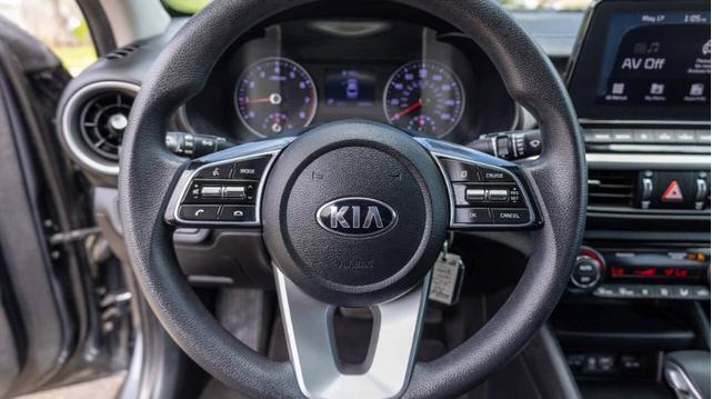 Photo of 2019 Gravity Gray Kia Forte
