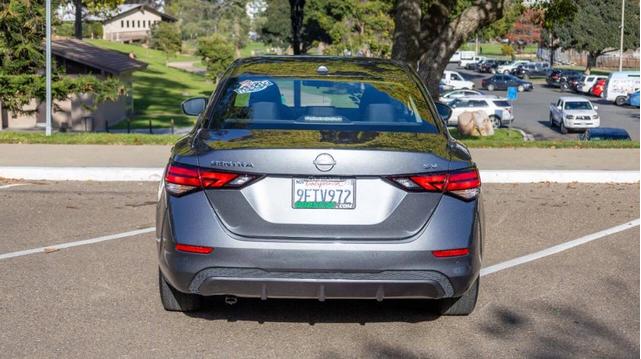 Photo of 2024 Gun Metallic Nissan Sentra