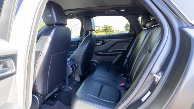Photo of 2018 Yulong White Jaguar F-PACE