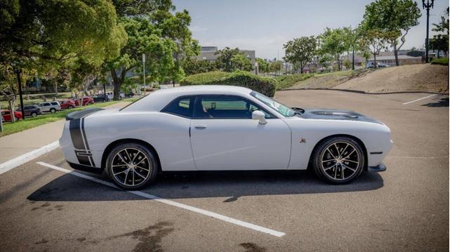 Photo of 2015 White Knuckle Dodge Challenger