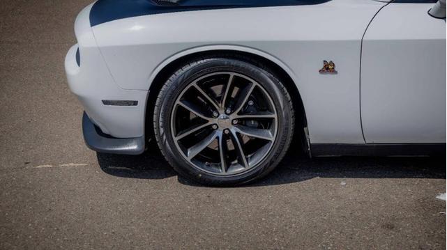 Photo of 2015 White Knuckle Dodge Challenger