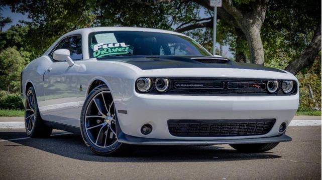 Photo of 2015 White Knuckle Dodge Challenger