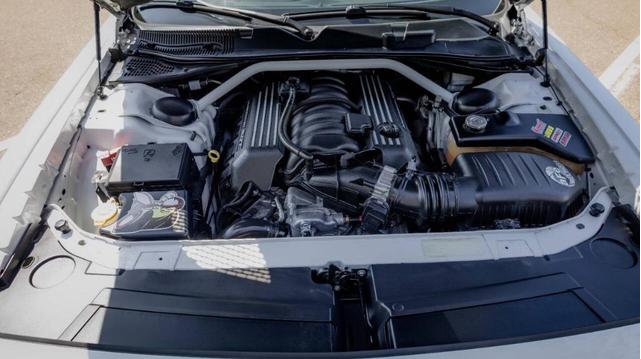 Photo of 2015 White Knuckle Dodge Challenger
