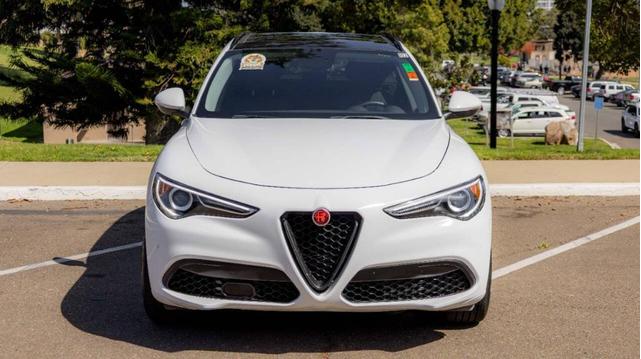 Photo of 2018 White Alfa Romeo Stelvio