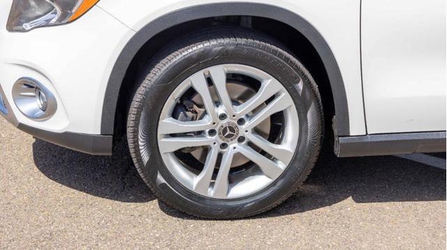Photo of 2020 White Mercedes-Benz GLA 250