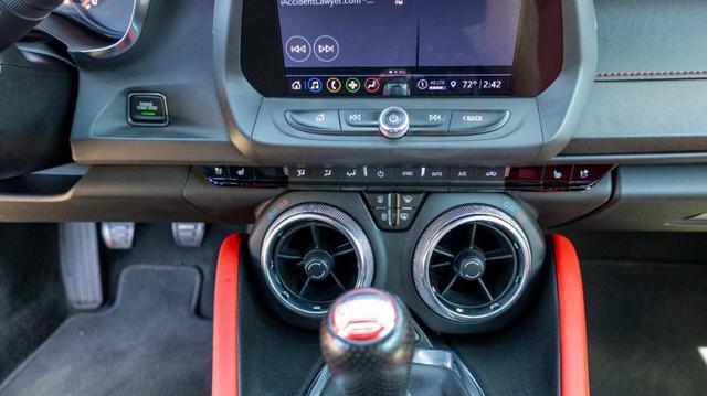 Photo of 2022 Shadow Gray Metallic Chevrolet Camaro