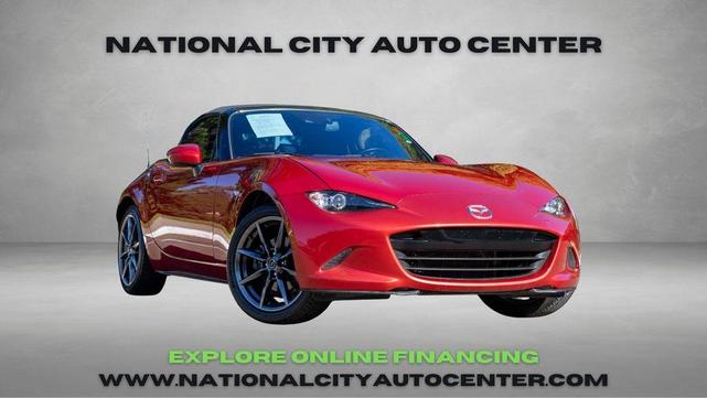 Photo of 2016 Soul Red Mazda MX-5 Miata