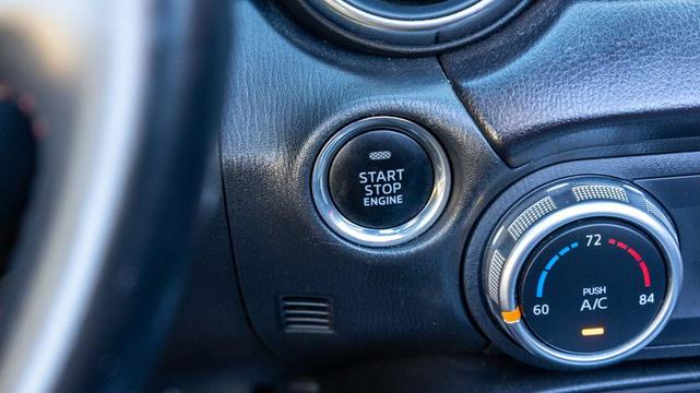 Photo of 2016 Soul Red Mazda MX-5 Miata