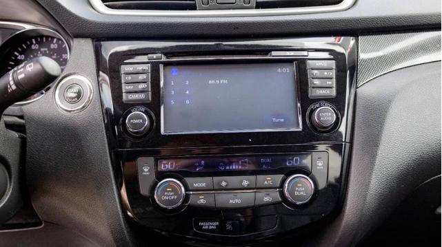 Photo of 2014 Dark Olive Nissan Rogue