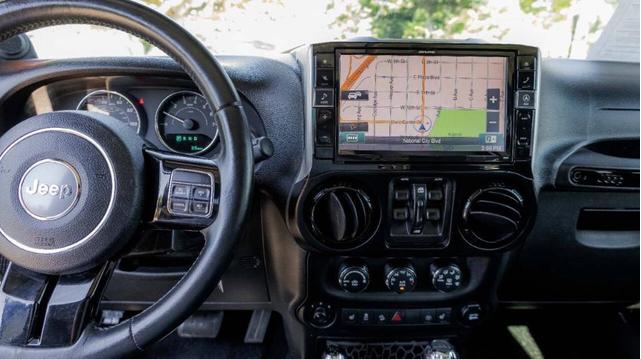 Photo of 2014 Black Clearcoat Jeep Wrangler Unlimited