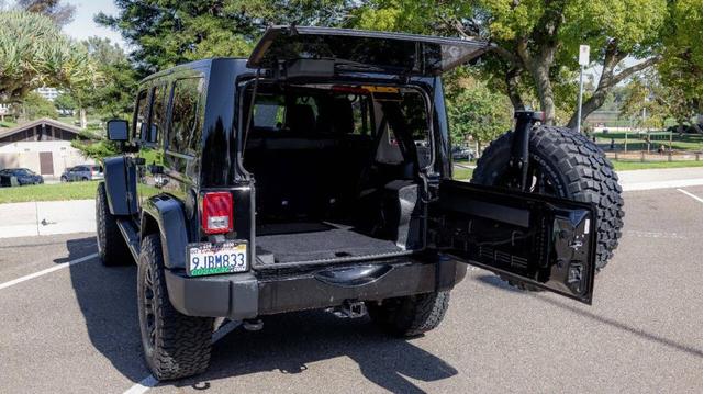Photo of 2014 Black Clearcoat Jeep Wrangler Unlimited