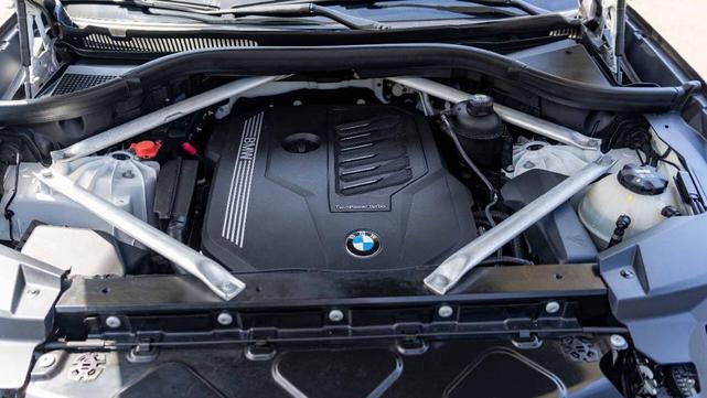 Photo of 2019 White BMW X5