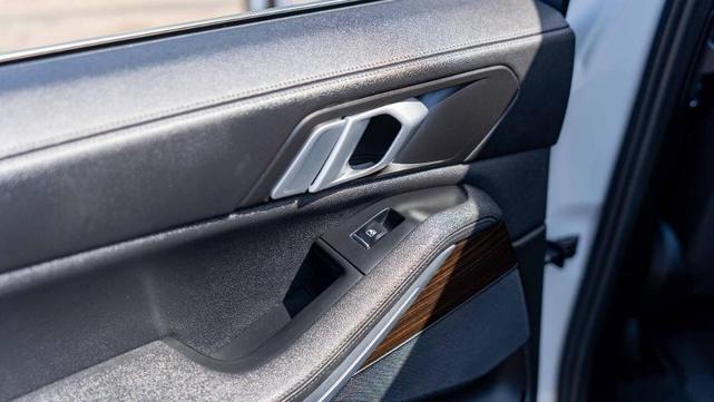 Photo of 2019 White BMW X5