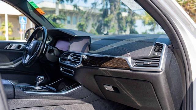 Photo of 2019 Alpine White BMW X5