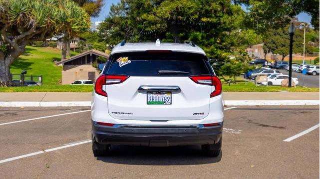 Photo of 2022 White Frost Tri-Coat GMC Terrain