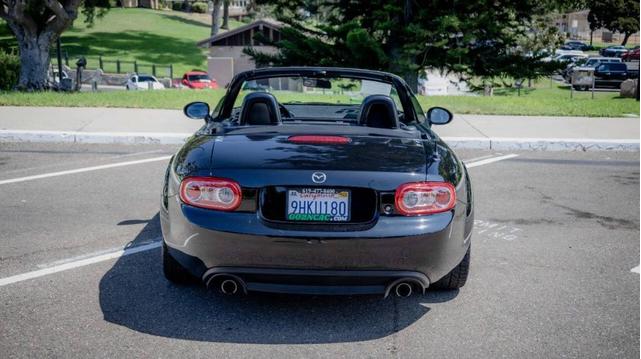 Photo of 2014 Brilliant Black Clearcoat Mazda MX-5 Miata