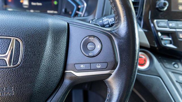 Photo of 2021 Crystal Black Pearl Honda Odyssey