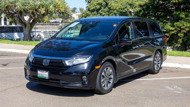 Photo of 2021 Crystal Black Pearl Honda Odyssey