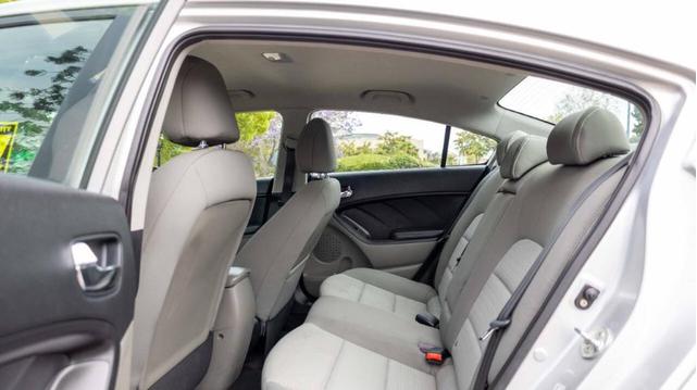 Photo of 2014 Silver Kia Forte