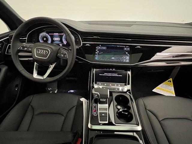 Photo of 2026 Glacier White Metallic Audi Q7