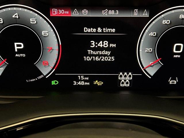 Photo of 2026 Glacier White Metallic Audi Q7