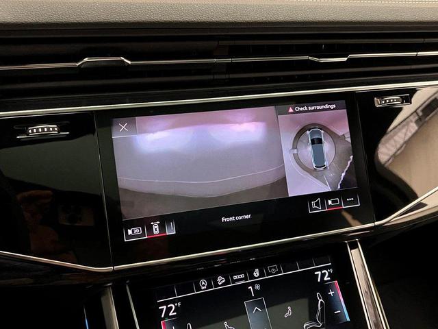 Photo of 2026 Glacier White Metallic Audi Q7
