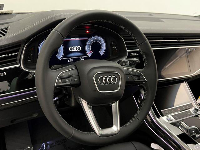 Photo of 2026 Glacier White Metallic Audi Q7