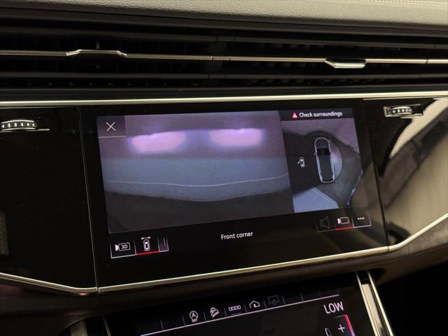 Photo of 2025 Mythos Black Metallic Audi Q7