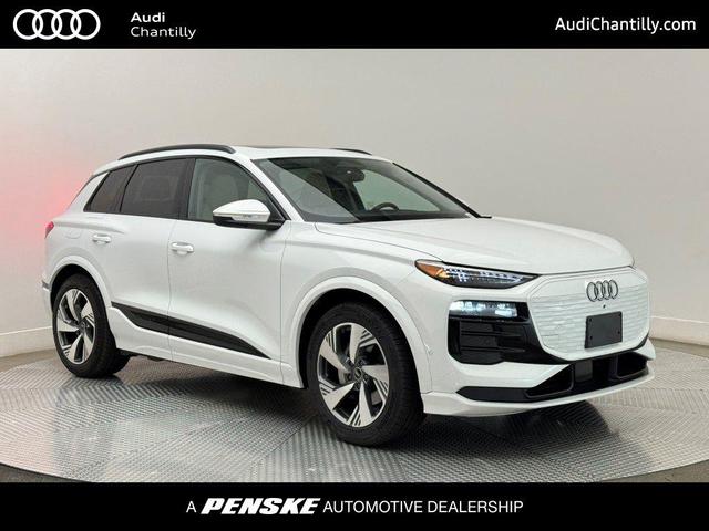 Photo of 2025 Glacier White Metallic Audi Q6 e-tron