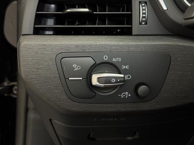 Photo of 2025 Mythos Black Metallic Audi A5 Sportback