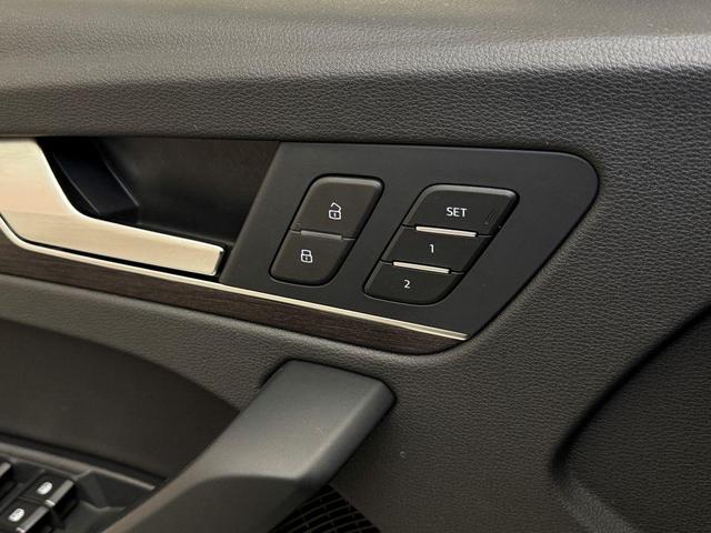 Photo of 2021 Navarra Blue Metallic Audi Q5