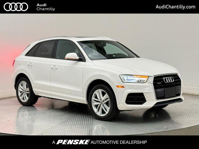 Photo of 2017 White Audi Q3