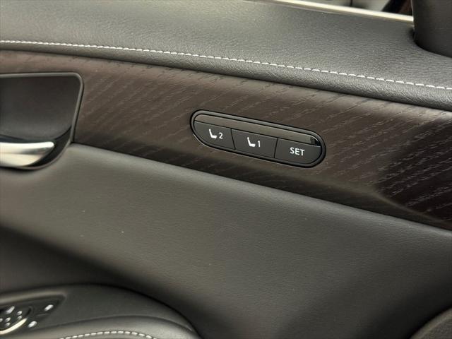 Photo of 2023 Moonbow Blue INFINITI QX60