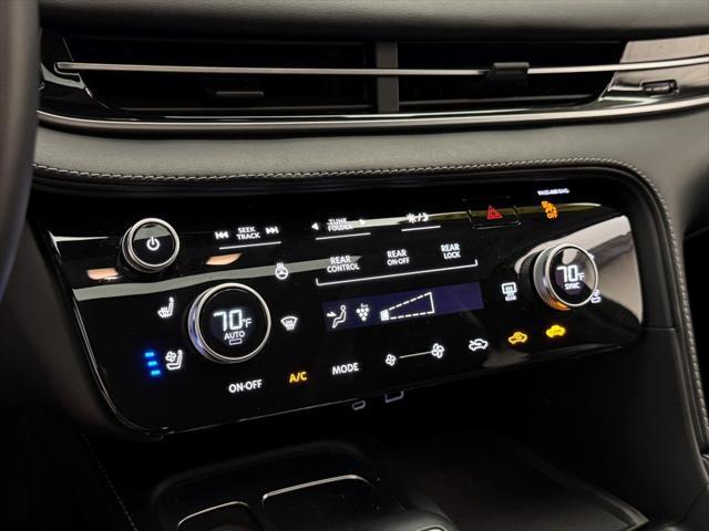 Photo of 2023 Moonbow Blue INFINITI QX60