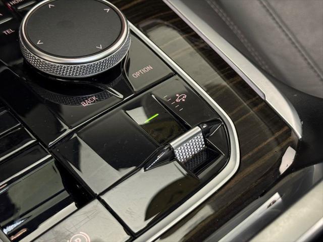 Photo of 2023 Black BMW X7