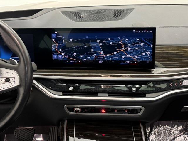 Photo of 2023 Black BMW X7