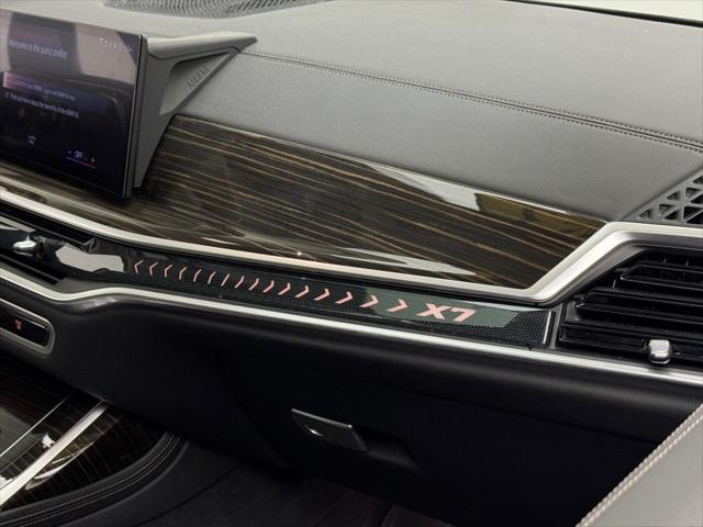 Photo of 2023 Black BMW X7