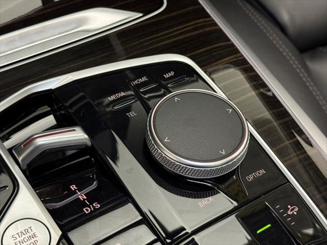 Photo of 2023 Black BMW X7
