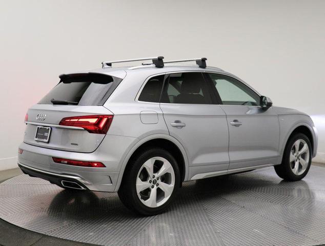 Photo of 2025 Florett Silver Metallic Audi Q5