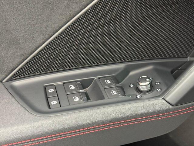 Photo of 2024 Glacier White Audi RS 3