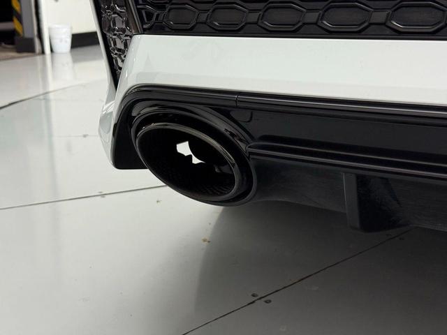 Photo of 2024 Glacier White Audi RS 3