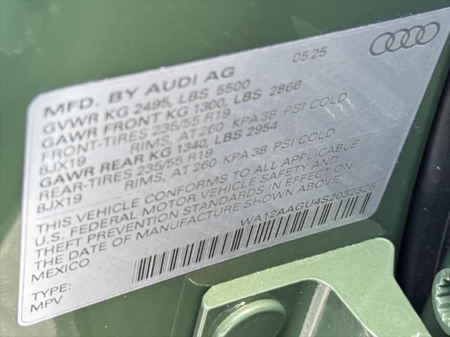 Photo of 2025 District Green Metallic Audi Q5
