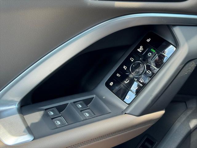 Photo of 2025 District Green Metallic Audi Q5