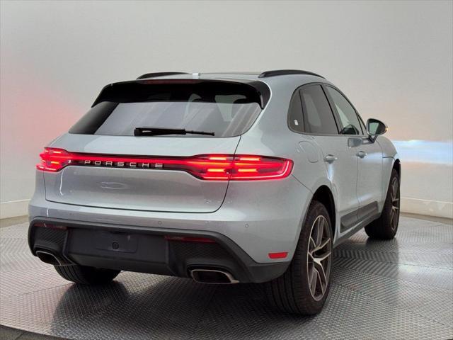 Photo of 2024 Dolomite Silver Metallic Porsche Macan