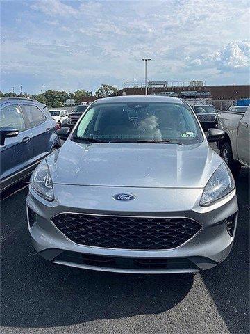 Photo of 2022 ICONIC SILVER Ford Escape